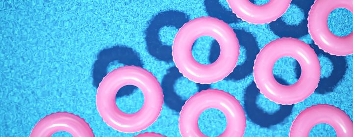 Planschen, rutschen, schwimmen, tauchen – fünf schöne Wasserspiele für den Campingplatz