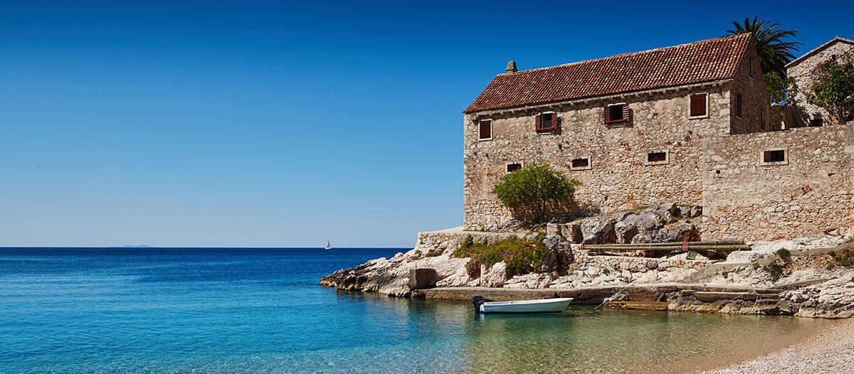 Bootstour Kroatien Strand Bucht Motorboot Hvar