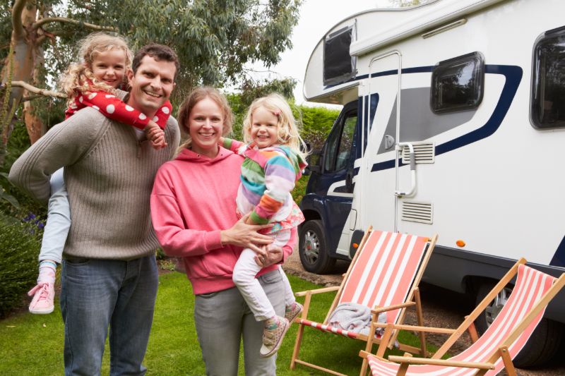 Urlaub in Deutschland: Campingfamilie