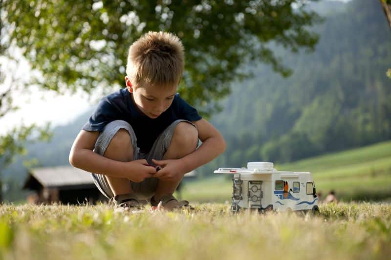 Kinder beschäftigen