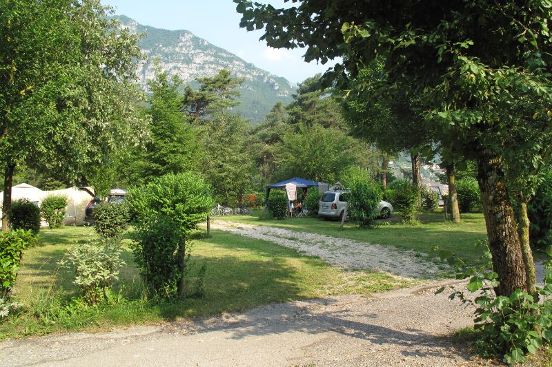 Das Sportcamping & Glamping Resort Rio Vantone am Idrosee ist eine wahre Oase der Ruhe.