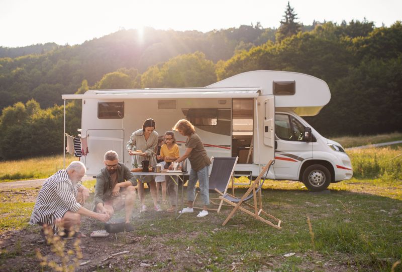 Wohnmobil kaufen: Urlaub mit der ganzen Familie