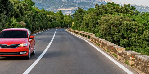 Was muss mit im Auto nach Frankreich