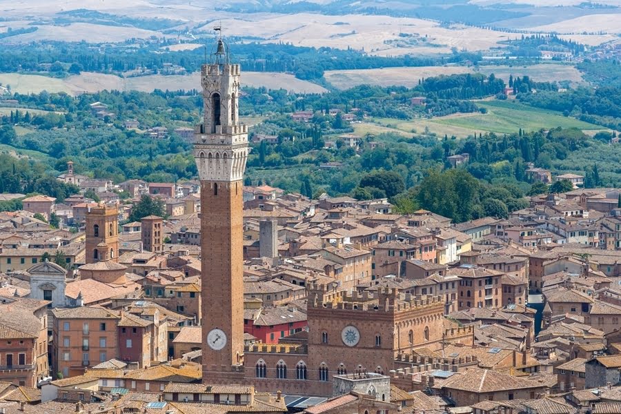 Der Torre del Mangia in Siena